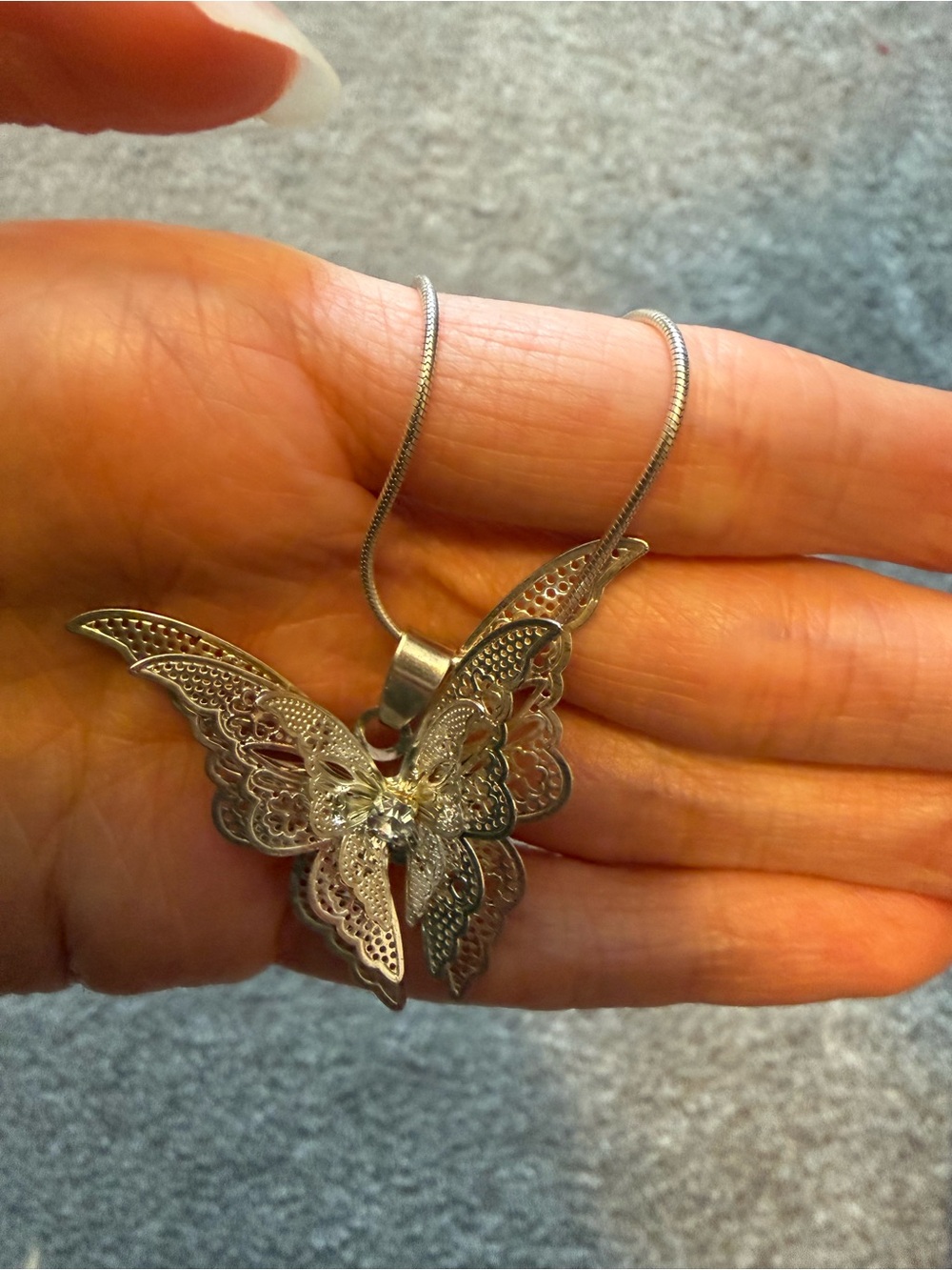 Silver Butterfly Filigree Pendant Necklace - Elegant Women's Jewelry